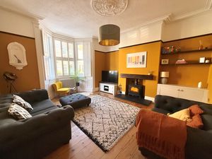 Photo 25- click for photo gallery